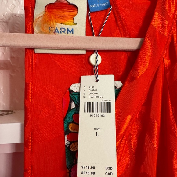 Farm Rio Long-Sleeve V-Neck
Jacquard Maxi Dress - Picture 2 of 5